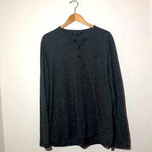 MICHAEL KORS•long sleeve t-shirt.